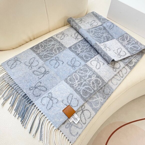 Loewe logo Scarf - Picture 3 of 7